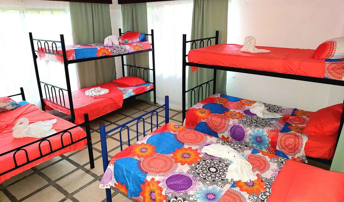 Las mejores tarifas para habitaciones y camas de bed and breakfast en Manuel Antonio