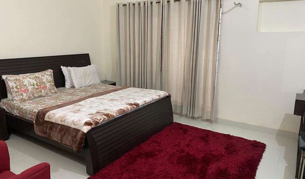 Las mejores tarifas para habitaciones y camas de bed and breakfast en Cantonment